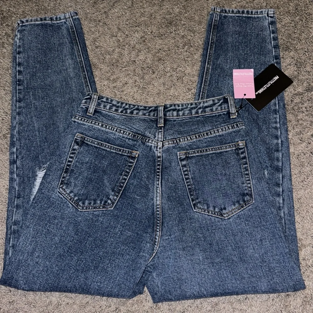 PLT 👖 - Picture 5 of 5